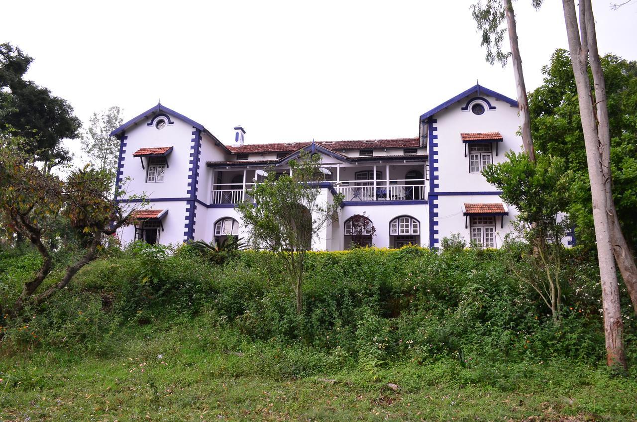 Ywca Wyoming Hotel Coonoor Bagian luar foto