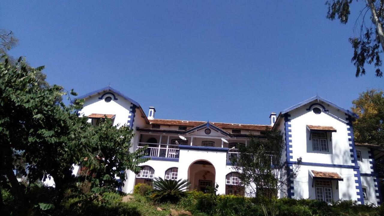 Ywca Wyoming Hotel Coonoor Bagian luar foto
