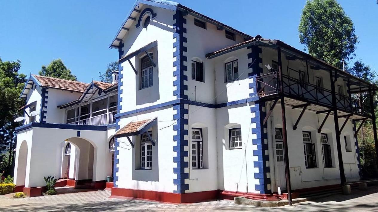 Ywca Wyoming Hotel Coonoor Bagian luar foto