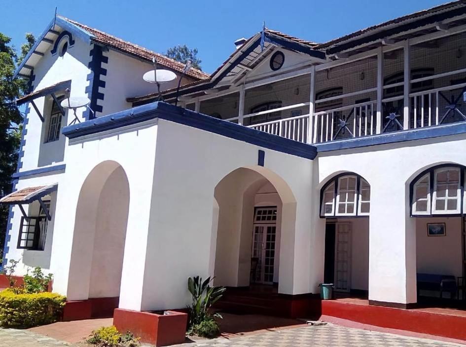 Ywca Wyoming Hotel Coonoor Bagian luar foto